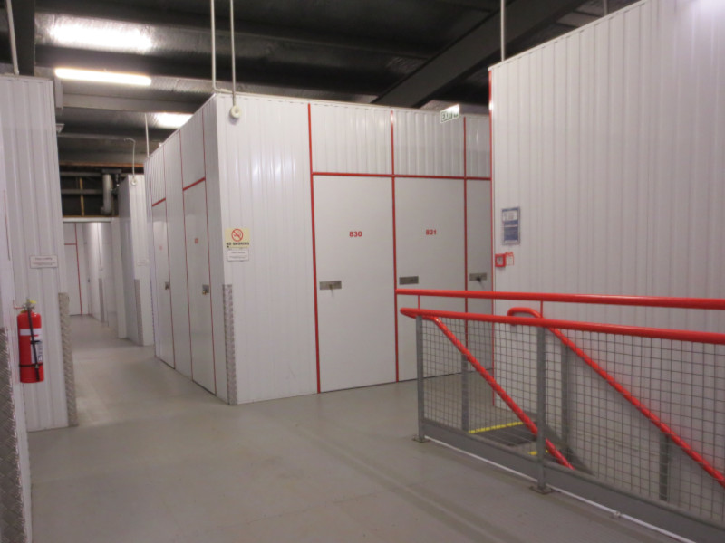 storage units on second level