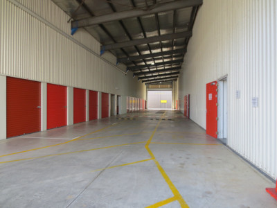 Undercover loading area